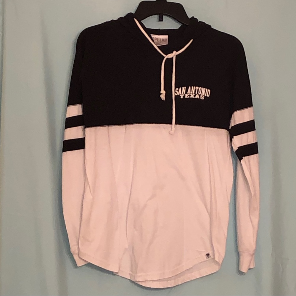 Hooded San Antonio T shirt, Sz S